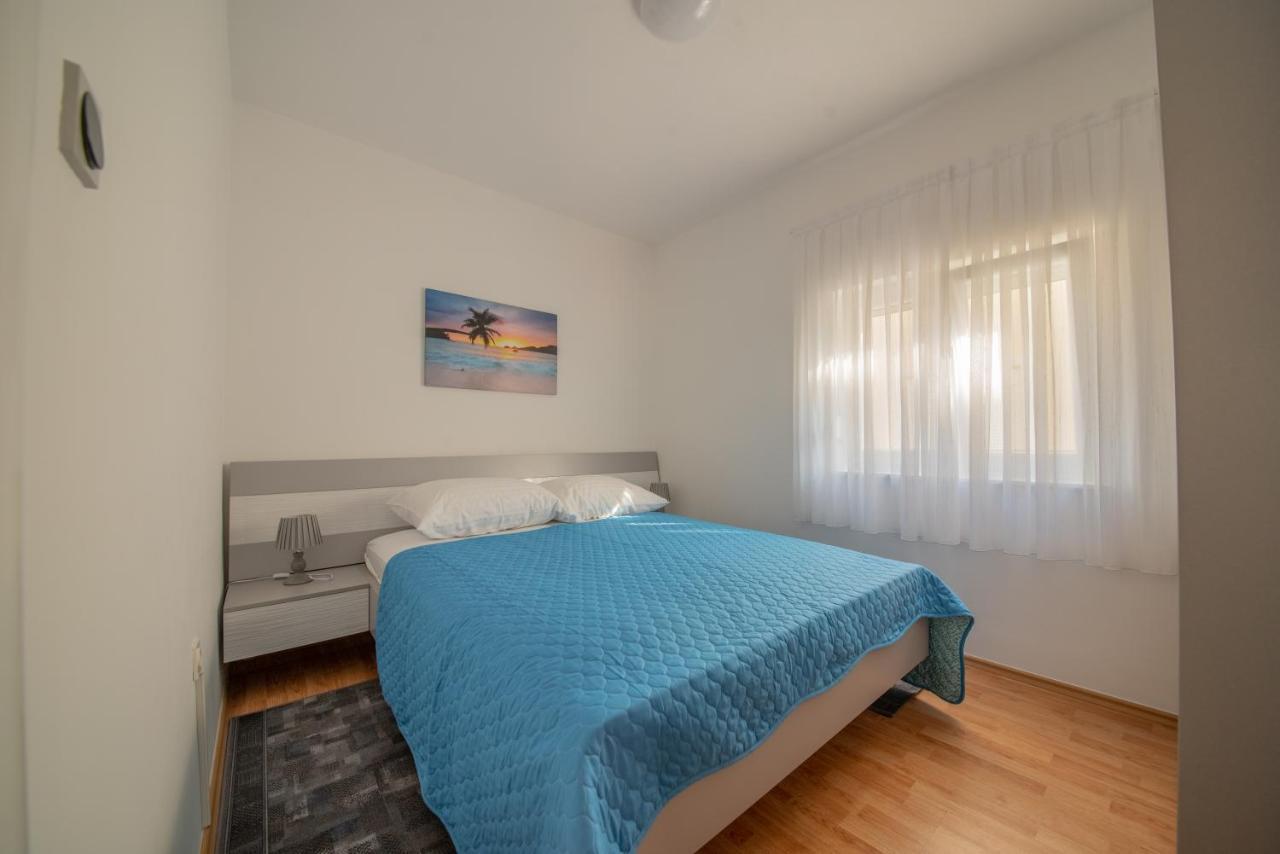 Apartman Bozica Vir Exterior foto